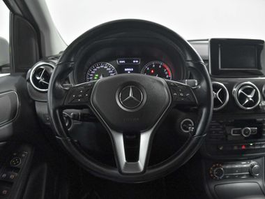 Mercedes-Benz B-класс 2013 года, 120 419 км - вид 9