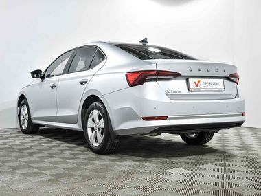 Skoda Octavia 2021 года, 31 806 км - вид 8