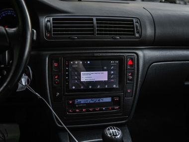 Volkswagen Passat 2004 года, 270 407 км - вид 7