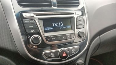 Hyundai Solaris 2016 года, 152 170 км - вид 9