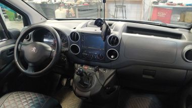 Peugeot Partner 2012 года, 135 077 км - вид 7