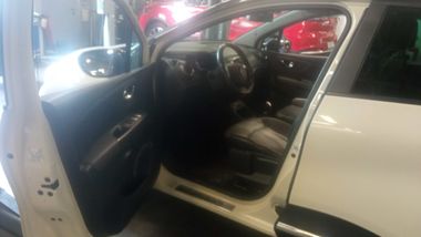 Renault Kaptur 2017 года, 260 666 км - вид 5