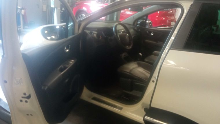 Renault Kaptur 2017 года, 260 666 км - вид 5