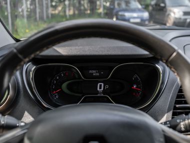 Renault Kaptur 2017 года, 260 666 км - вид 5