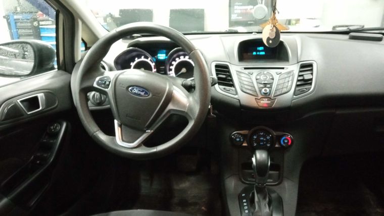 Ford Fiesta 2017 года, 147 000 км - вид 5