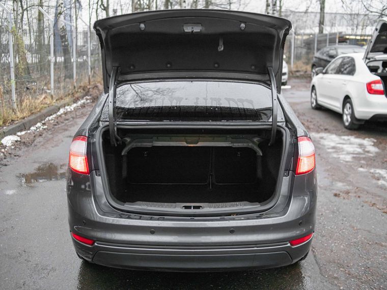 Ford Fiesta 2017 года, 147 000 км - вид 12