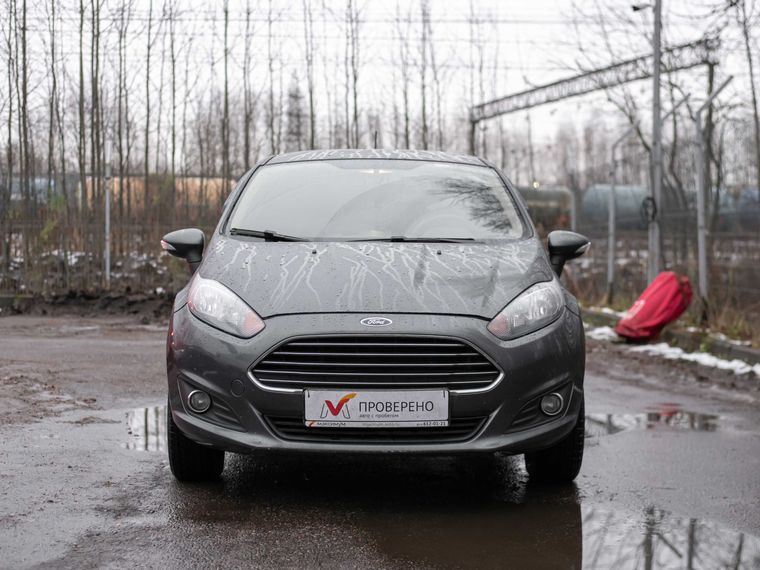 Ford Fiesta 2017 года, 147 000 км - вид 3