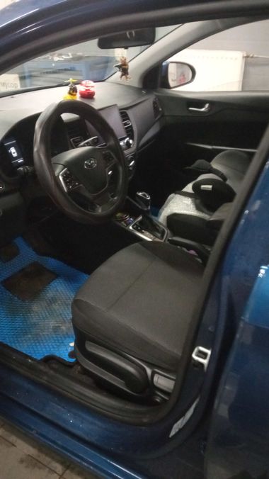 Hyundai Solaris 2021 года, 90 397 км - вид 5