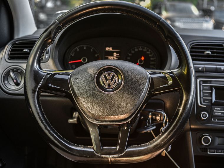 Volkswagen Polo 2017 года, 142 000 км - вид 6