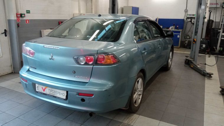 Mitsubishi Lancer 2011 года, 216 256 км - вид 3