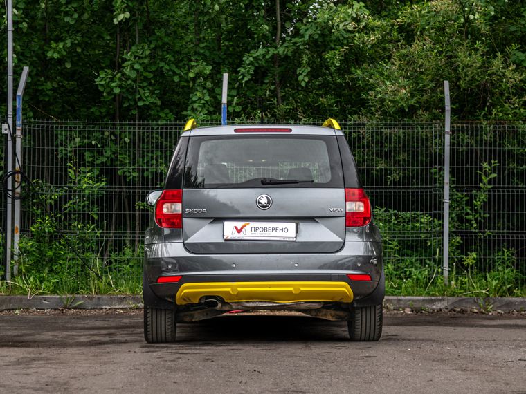 Skoda Yeti 2014 года, 138 914 км - вид 4