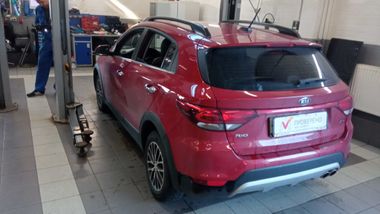 KIA Rio X-Line 2020 года, 58 497 км - вид 4