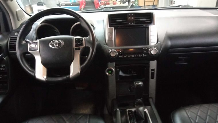 Toyota Land Cruiser Prado 2011 года, 263 910 км - вид 5