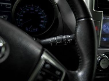 Toyota Land Cruiser Prado 2011 года, 263 910 км - вид 10