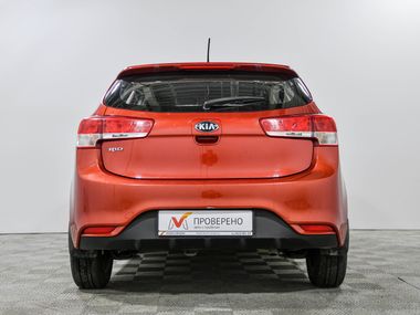 KIA Rio 2015 года, 104 967 км - вид 5