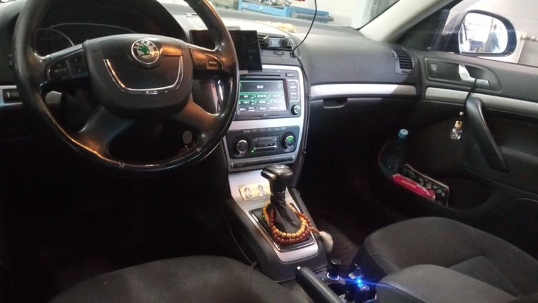 Skoda Octavia 2012 года, 236 538 км - вид 5