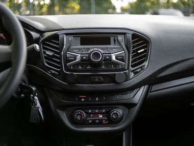 ВАЗ (LADA) Vesta 2021 года, 122 263 км - вид 7