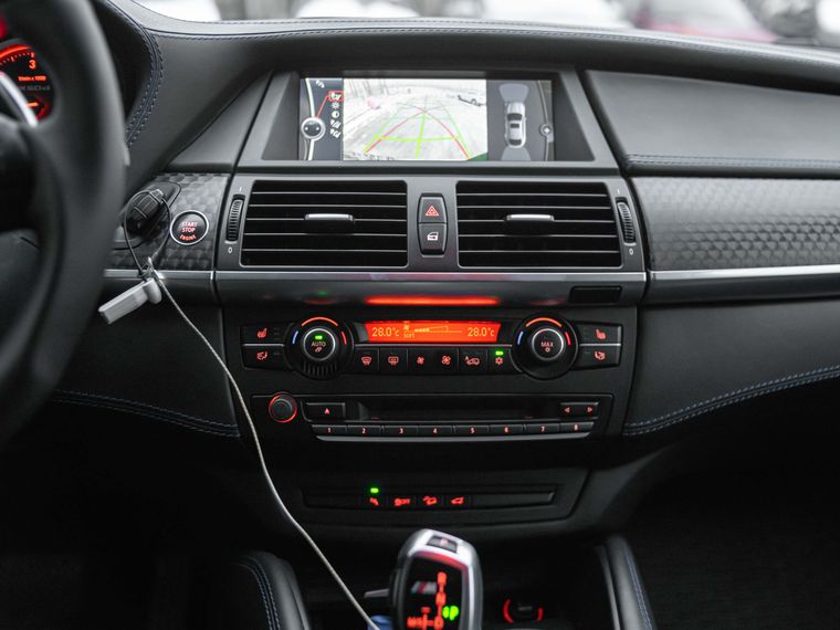 BMW X6 2013 года, 190 048 км - вид 8
