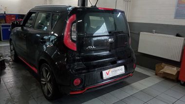KIA Soul 2018 года, 100 321 км - вид 4