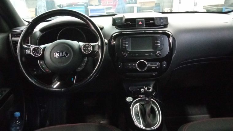 KIA Soul 2018 года, 100 321 км - вид 5
