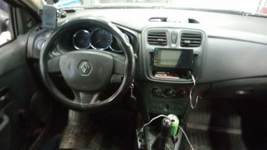 Renault Logan 2017 года, 198 429 км - вид 5