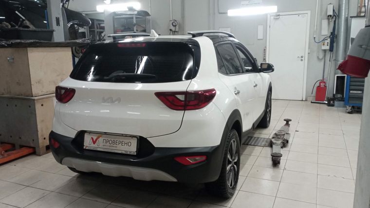 KIA KX1 2022 года, 36 392 км - вид 3