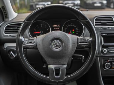 Volkswagen Golf 2012 года, 265 000 км - вид 6