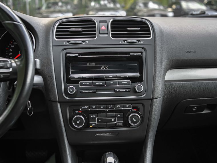 Volkswagen Golf 2012 года, 265 000 км - вид 7