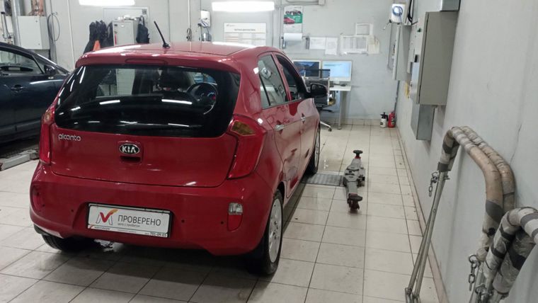 KIA Picanto 2014 года, 119 391 км - вид 4