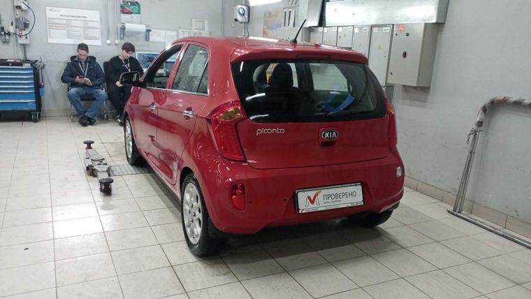 KIA Picanto 2014 года, 119 391 км - вид 5