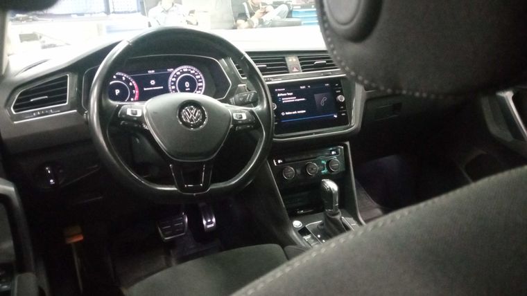 Volkswagen Tiguan 2018 года, 84 501 км - вид 5