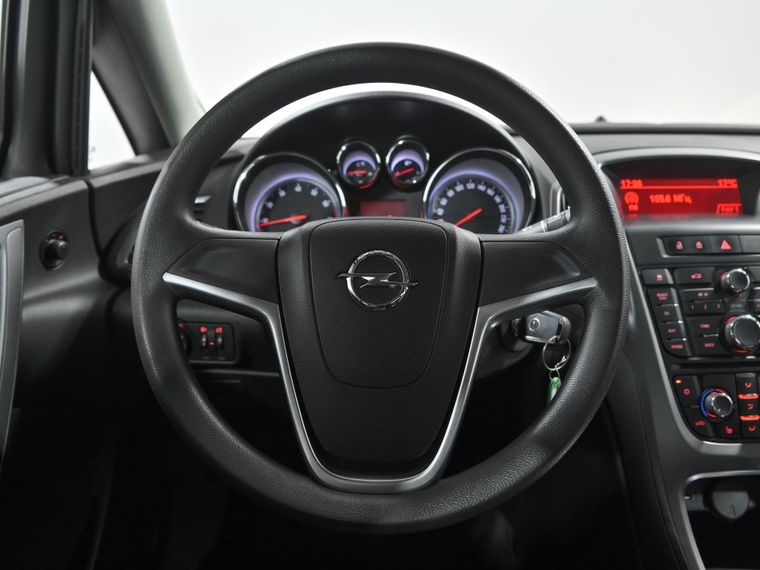 Opel Astra 2014 года, 238 560 км - вид 9