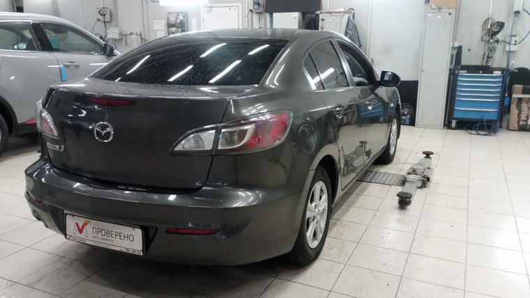 Mazda 3 2012 года, 238 306 км - вид 3