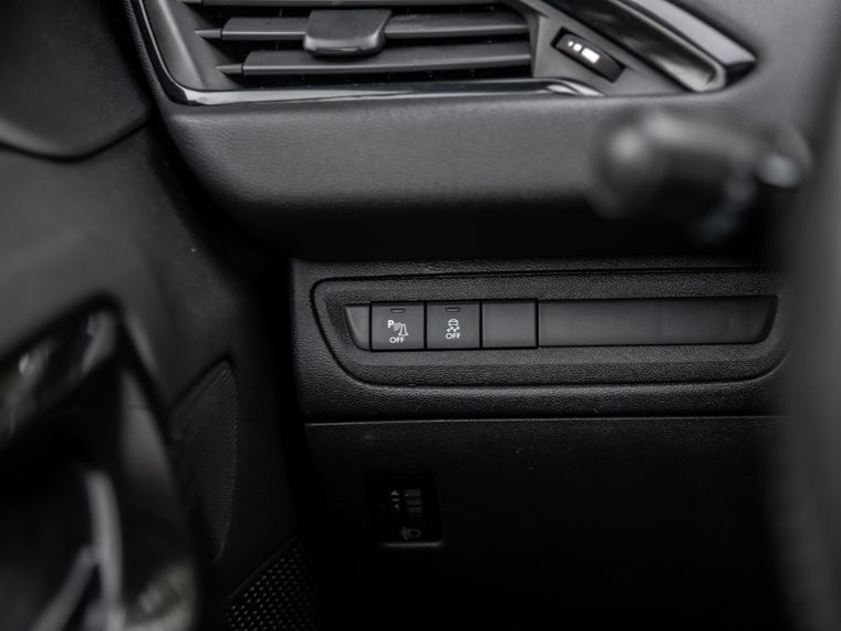 Peugeot 208 2013 года, 149 690 км - вид 11