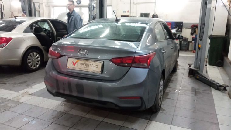 Hyundai Solaris 2017 года, 154 800 км - вид 3