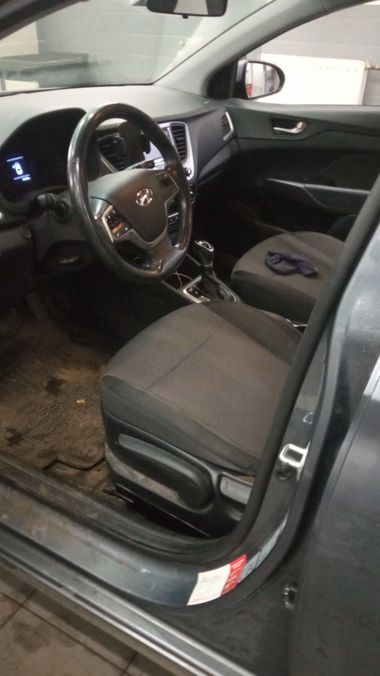 Hyundai Solaris 2017 года, 154 800 км - вид 5