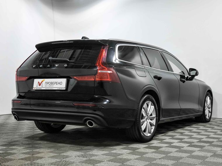 Volvo V60 2020 года, 150 775 км - вид 5