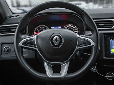 Renault Duster 2021 года, 141 946 км - вид 6