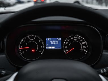 Renault Duster 2021 года, 141 946 км - вид 5