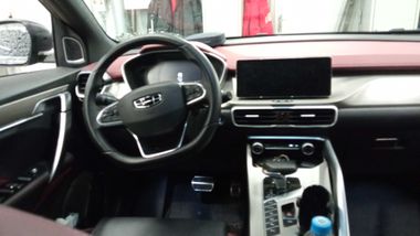Geely Coolray 2023 года, 35 107 км - вид 5