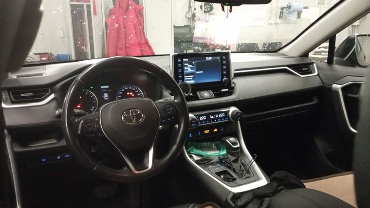 Toyota RAV4 2021 года, 71 716 км - вид 5