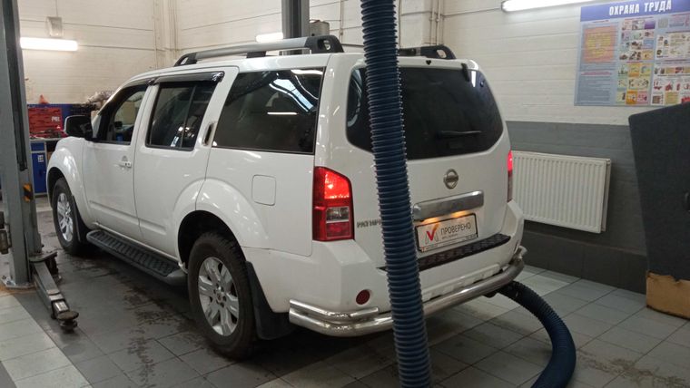 Nissan Pathfinder 2014 года, 273 045 км - вид 4