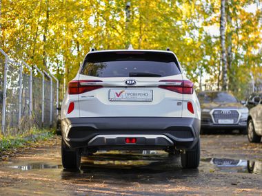 Kia Seltos 2020 года, 80 946 км - вид 4