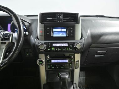 Toyota Land Cruiser Prado 2013 года, 182 299 км - вид 13