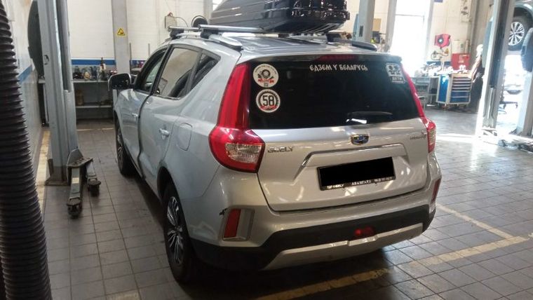 Geely Emgrand X7 2018 года, 74 296 км - вид 4