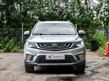 Geely Emgrand X7 2018 года, 74 296 км - вид 3