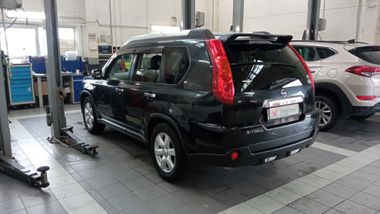 Nissan X-Trail 2008 года, 235 410 км - вид 4