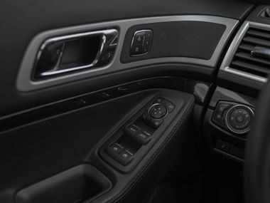 Ford Explorer 2014 года, 260 000 км - вид 10