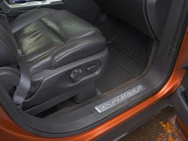 Ford Explorer 2014 года, 260 000 км - вид 15