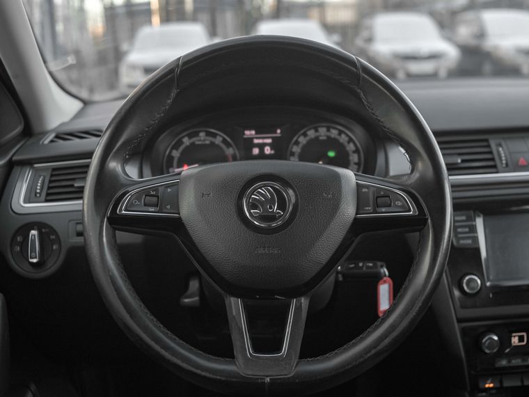 Skoda Rapid 2018 года, 222 000 км - вид 7